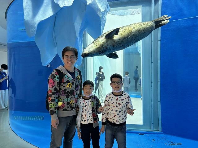 桃園市中壢區Xpark水族館 | 桃園親子景點推薦．探索奇幻的海底世界．療癒感十足的視覺體驗