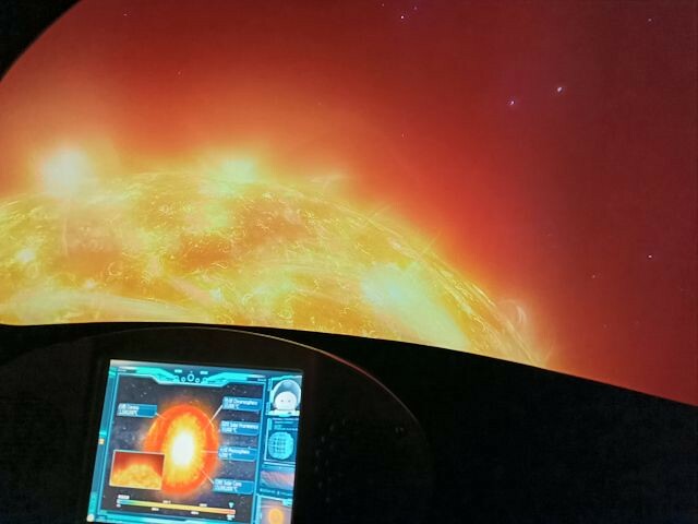 台北市士林區台北市立天文館(天文科學教育館) | 台北室內親子景點.展示內容豐富有趣.搭乘宇宙探險車來一趟太空之旅