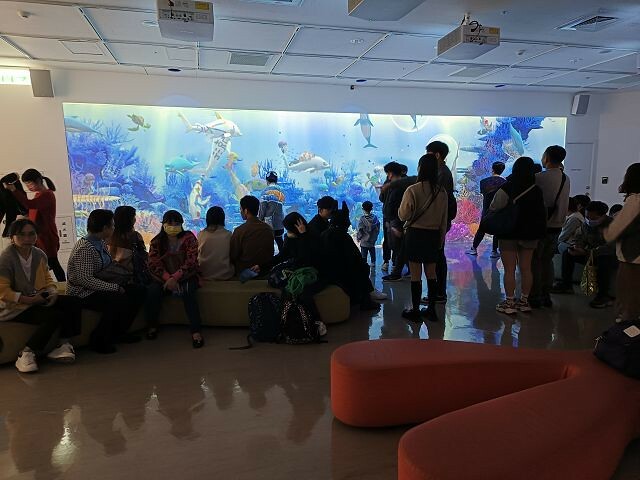 桃園市中壢區Xpark水族館 | 桃園親子景點推薦．探索奇幻的海底世界．療癒感十足的視覺體驗