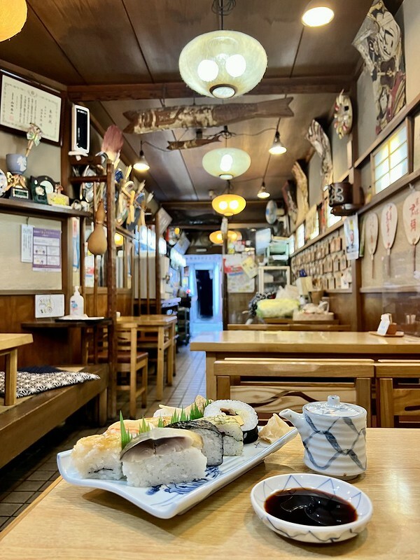 日本京都旅遊|壽司老店 いづ松,品味古都質樸滋味。(京都美食/東福寺美食)