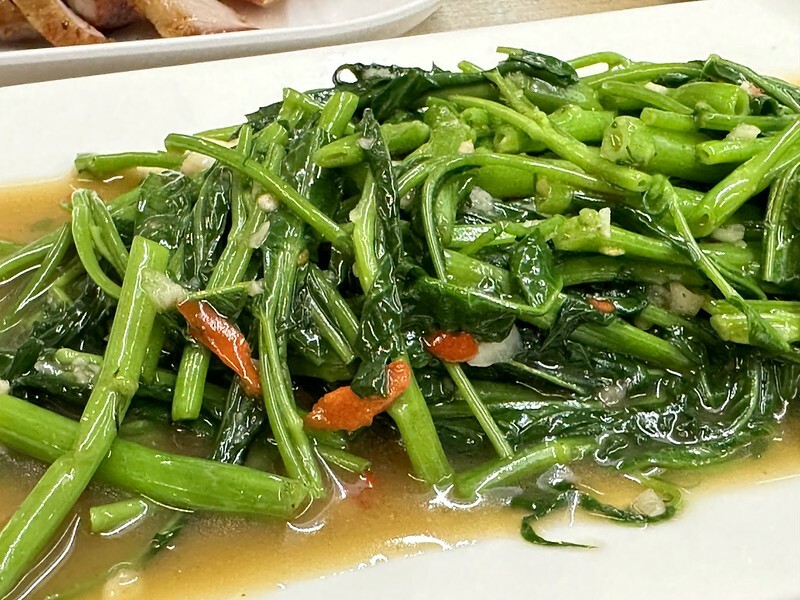 泰國曼谷美食｜Hai Somtam Convent/ไฮส้มตำคอนแวนต์，在市區品嚐平價美味的泰北料理。（Hai Som附近美食）