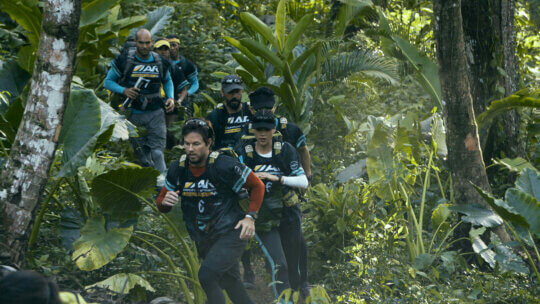 The Movie posters and stills of USA Movie "電影《極限長征》(Arthur the King)  will be launching from Mar 15, 2024 onwards in Taiwan,