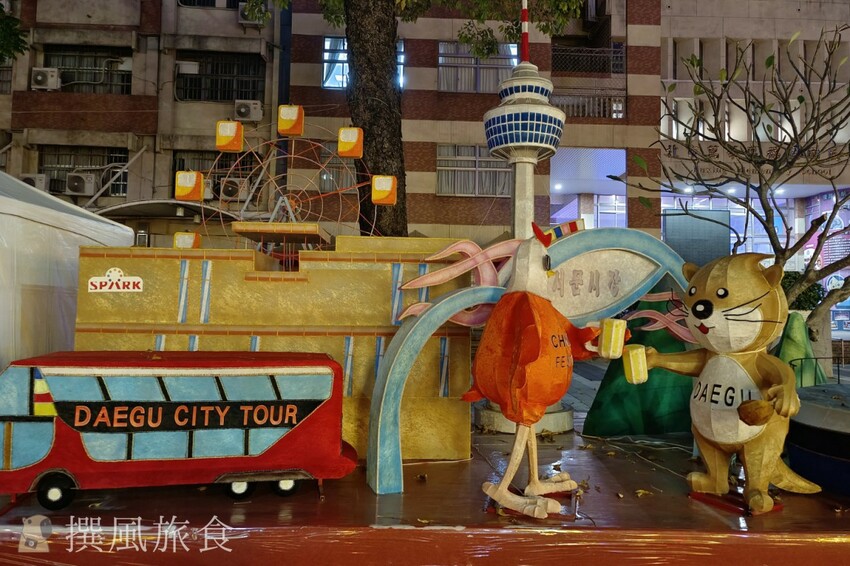 台北市萬華區【2024台北燈節實拍】3大展區花燈藝術登場！西門紅樓、北門光雕、燈籠隧道