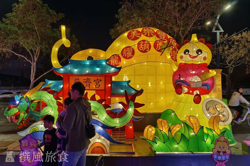 台中市西屯區【2024中台灣燈會】超可愛馬卡龍燈區把動物變成甜點啦！6大展區、29區台中特色花燈、主燈秀影片