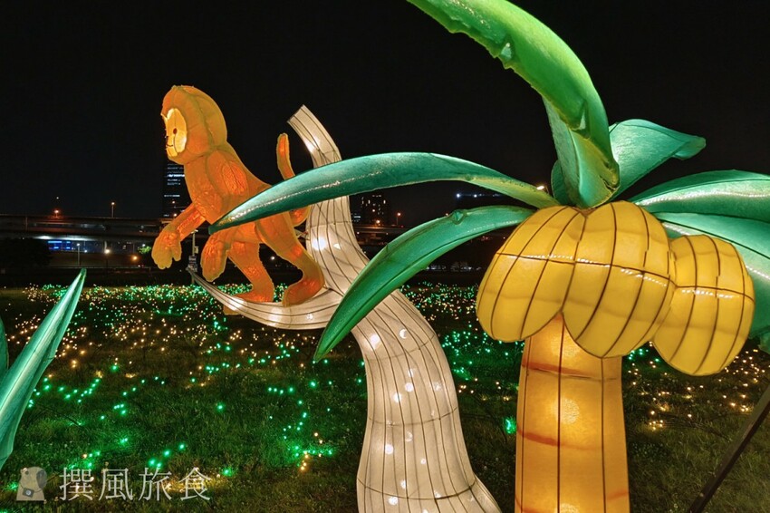 新北市三重區【2024新北燈會】精緻傳統新春花燈讓人驚喜！可拍拍互動的充氣恐龍區小朋友必愛上！