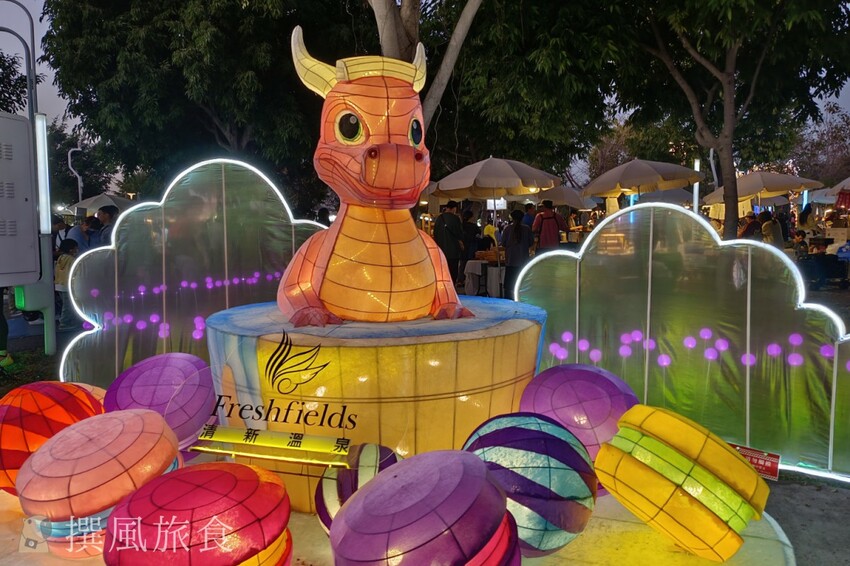 台中市西屯區【2024中台灣燈會】超可愛馬卡龍燈區把動物變成甜點啦！6大展區、29區台中特色花燈、主燈秀影片