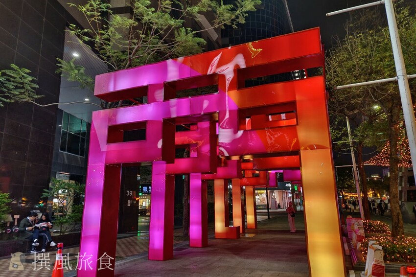 台北市萬華區【2024台北燈節實拍】3大展區花燈藝術登場！西門紅樓、北門光雕、燈籠隧道