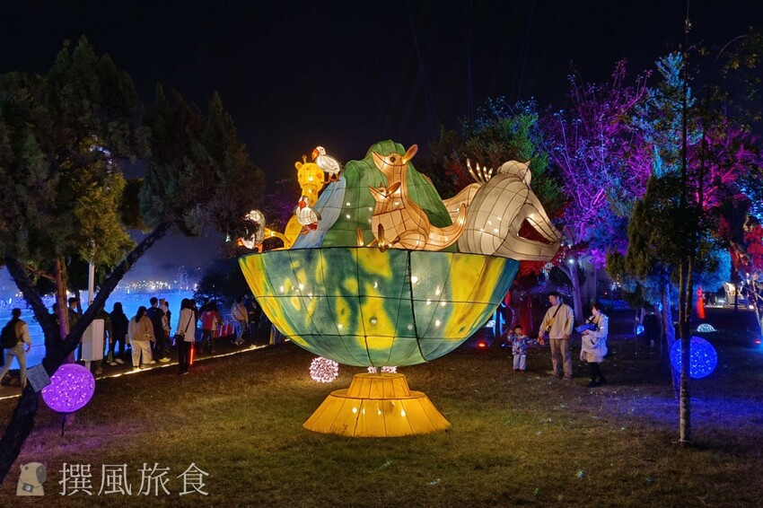 台中市西屯區【2024中台灣燈會】超可愛馬卡龍燈區把動物變成甜點啦！6大展區、29區台中特色花燈、主燈秀影片