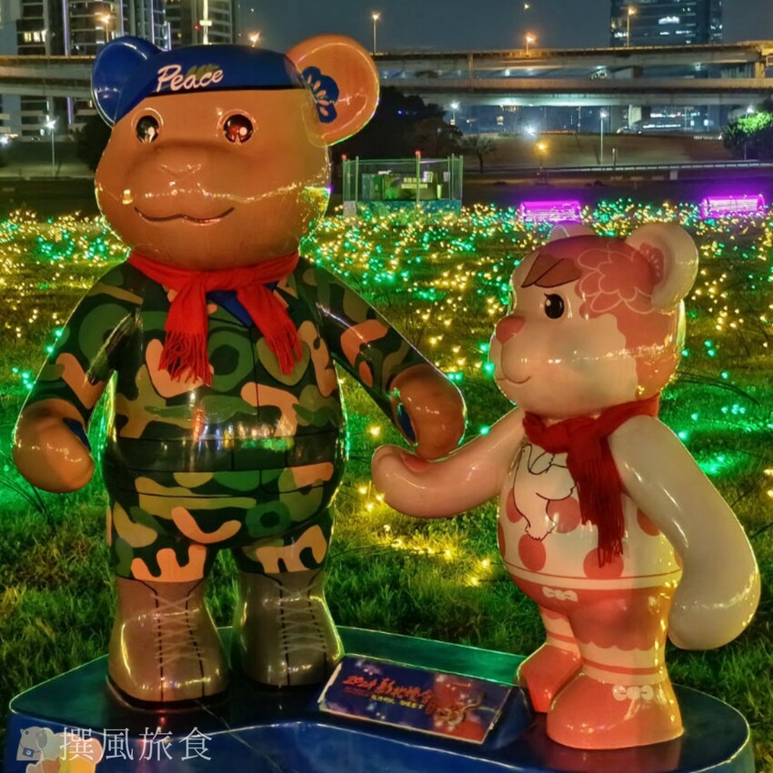 新北市三重區【2024新北燈會】精緻傳統新春花燈讓人驚喜！可拍拍互動的充氣恐龍區小朋友必愛上！