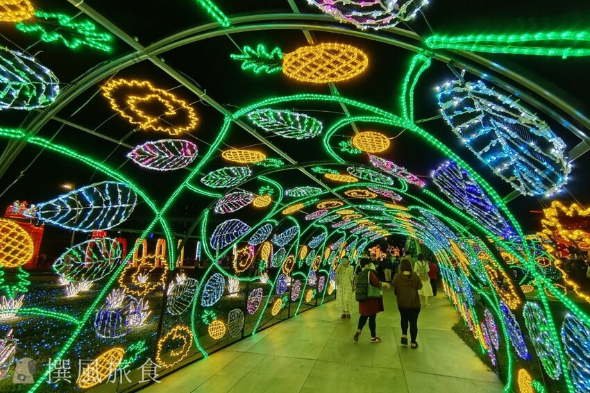 新北市三重區【2024新北燈會】精緻傳統新春花燈讓人驚喜！可拍拍互動的充氣恐龍區小朋友必愛上！