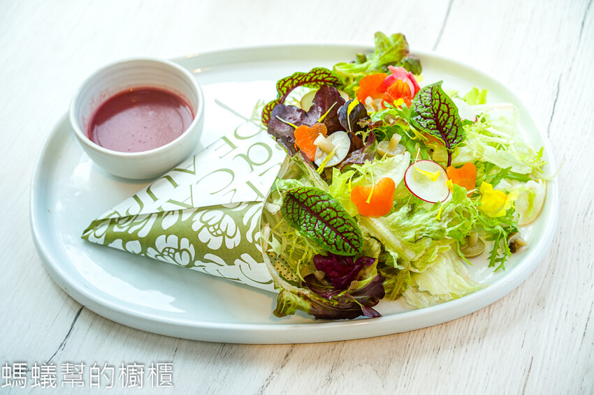 蓋婭莊園 | 嘉義大林白色希臘風莊園，附設克洛絲花園餐廳。 - 螞蟻幫的櫥櫃