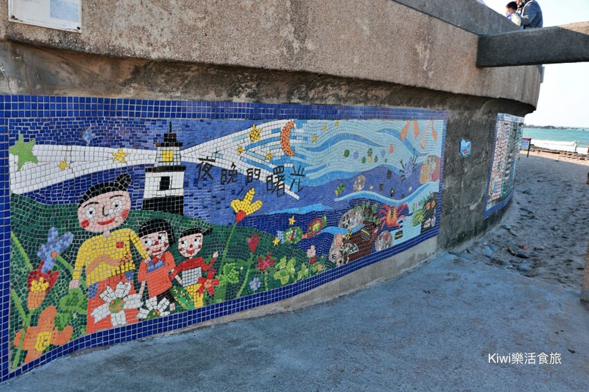 新北市石門區新北石門老梅綠石槽|石門季節限定景點抹茶地毯超療癒!湛藍海洋搭配限定場景只有這裡才有!