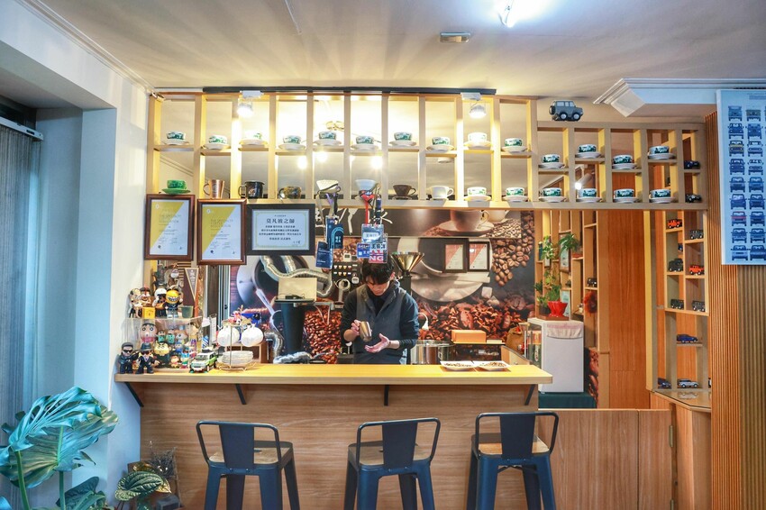 嘉義縣梅山鄉2024嘉義瑞里紫藤花季|漫遊瑞里紫藤花兩日遊行程,跟著嘉義166觀光軸線賞紫藤花廊秘境.咖啡烘焙體驗.竹林