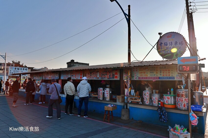 新北市石門區新北石門老梅綠石槽|石門季節限定景點抹茶地毯超療癒!湛藍海洋搭配限定場景只有這裡才有!