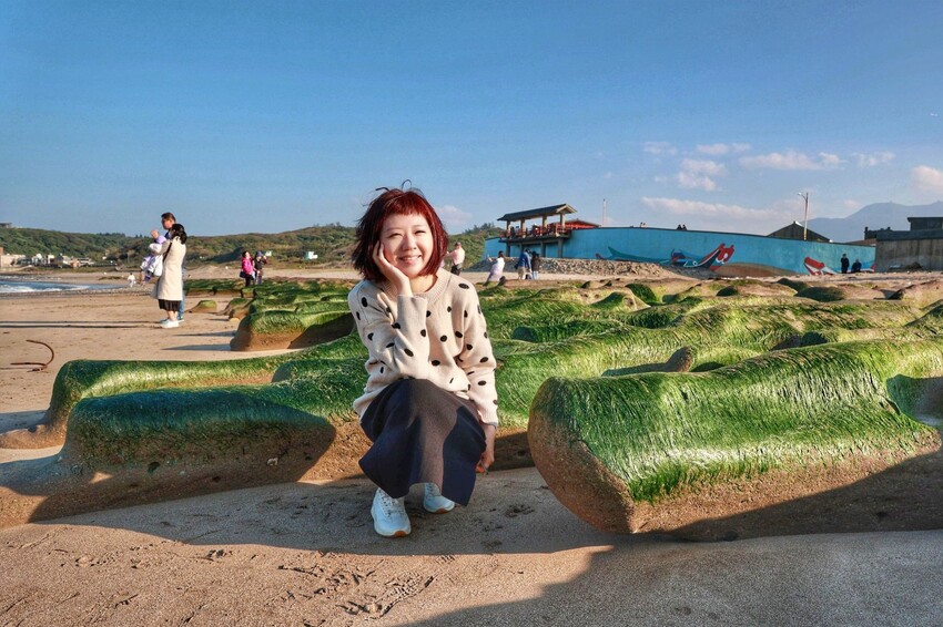 新北市石門區新北石門老梅綠石槽|石門季節限定景點抹茶地毯超療癒!湛藍海洋搭配限定場景只有這裡才有!