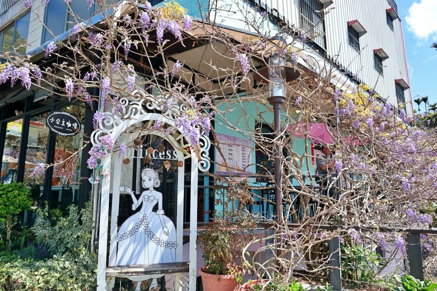 嘉義縣梅山鄉2024嘉義瑞里紫藤花季|漫遊瑞里紫藤花兩日遊行程,跟著嘉義166觀光軸線賞紫藤花廊秘境.咖啡烘焙體驗.竹林