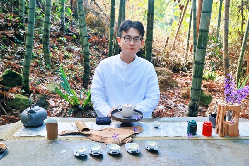 嘉義縣梅山鄉2024嘉義瑞里紫藤花季|漫遊瑞里紫藤花兩日遊行程,跟著嘉義166觀光軸線賞紫藤花廊秘境.咖啡烘焙體驗.竹林