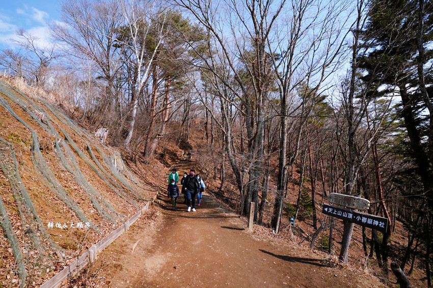 河口湖景點 ❙ 河口湖富士山全景纜車、天上山公園,眺望富士山
