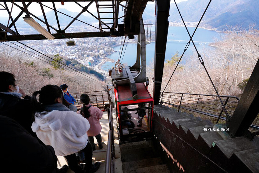 河口湖景點 ❙ 河口湖富士山全景纜車、天上山公園,眺望富士山