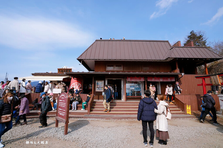 河口湖景點 ❙ 河口湖富士山全景纜車、天上山公園,眺望富士山