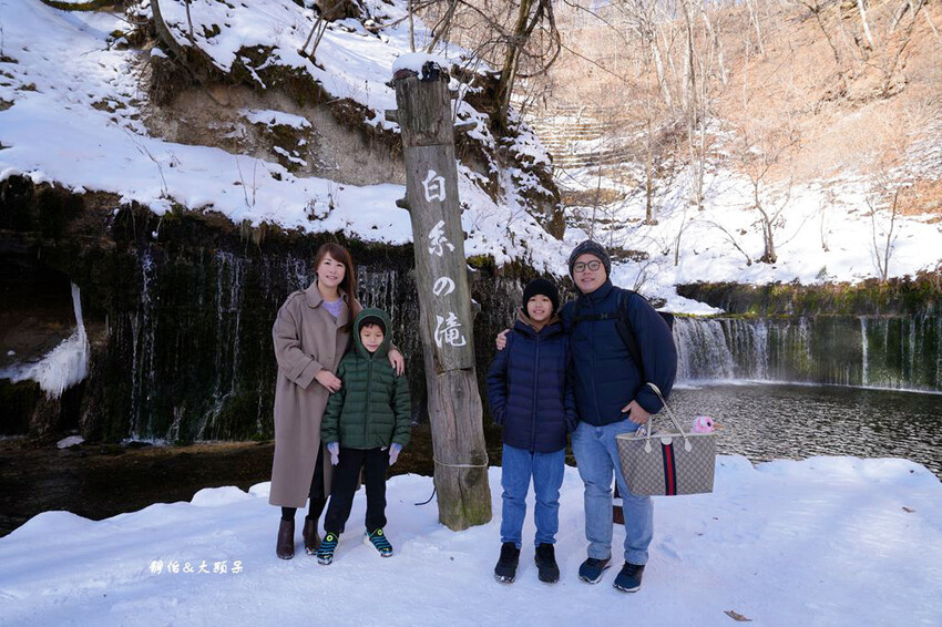 白絲瀑布 ❙ 白雪皚皚白糸の滝，東京近郊旅遊輕井澤景點!