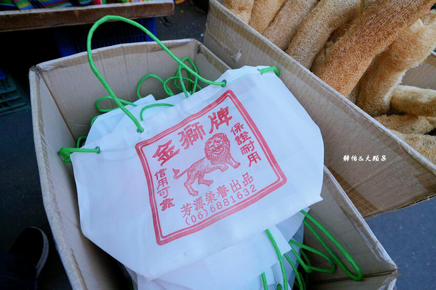 迪化街商圈 ❙ 正發青草舖、超人氣草莓大福、高建桶店茄芷袋、 迪化街商圈 ❙ 正發青草舖、超人氣草莓大福、高建桶店茄芷袋、