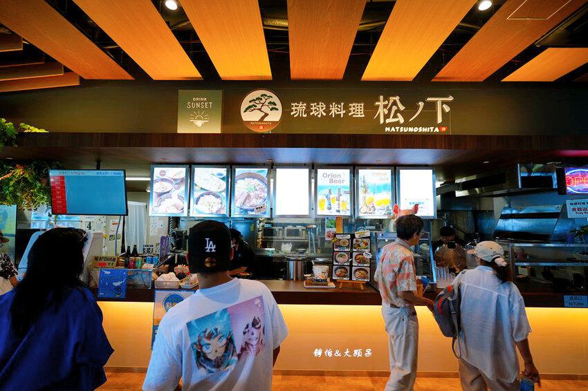 萬座毛 ❙ 超人氣象鼻岩,無敵海景視野,沖繩恩納景點,沖繩自 萬座毛 ❙ 超人氣象鼻岩,無敵海景視野,沖繩恩納景點,沖繩自