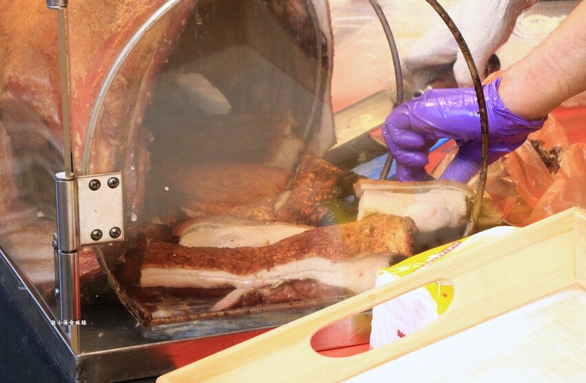 旗山老街美食小吃一日遊‧泡芙、煎燒餅、麵線不能錯過，記得帶盒香蕉蛋糕當伴手禮 - 敦 小 蓮の食旅錄