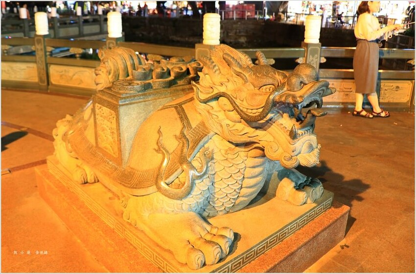 蓮池潭春節限定年街‧一年一次的春節限定 初一至初五 一起熱鬧來過年 - 敦 小 蓮の食旅錄