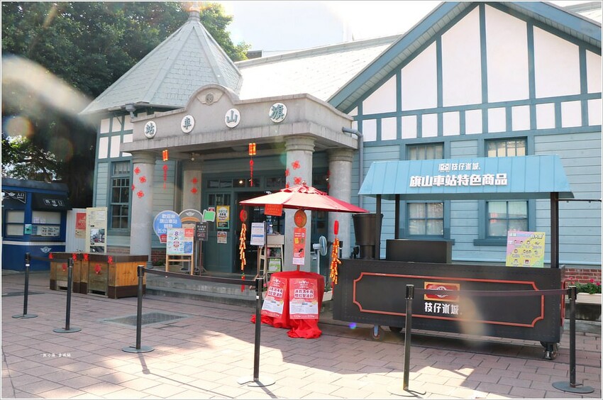 旗山老街美食小吃一日遊‧泡芙、煎燒餅、麵線不能錯過，記得帶盒香蕉蛋糕當伴手禮 - 敦 小 蓮の食旅錄