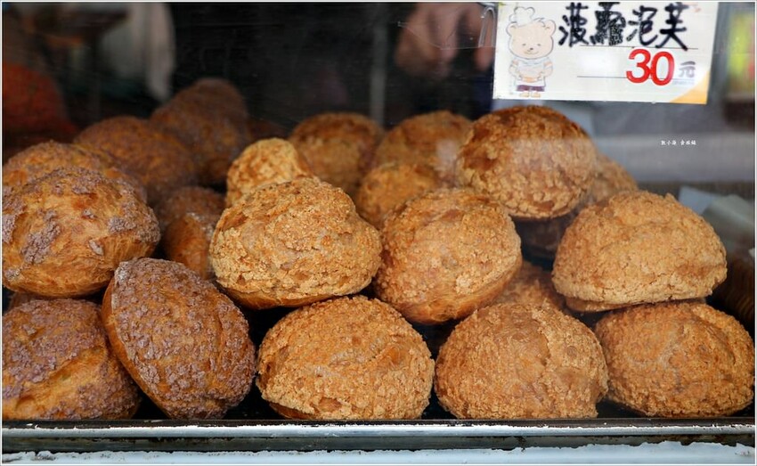 旗山老街美食小吃一日遊‧泡芙、煎燒餅、麵線不能錯過，記得帶盒香蕉蛋糕當伴手禮 - 敦 小 蓮の食旅錄