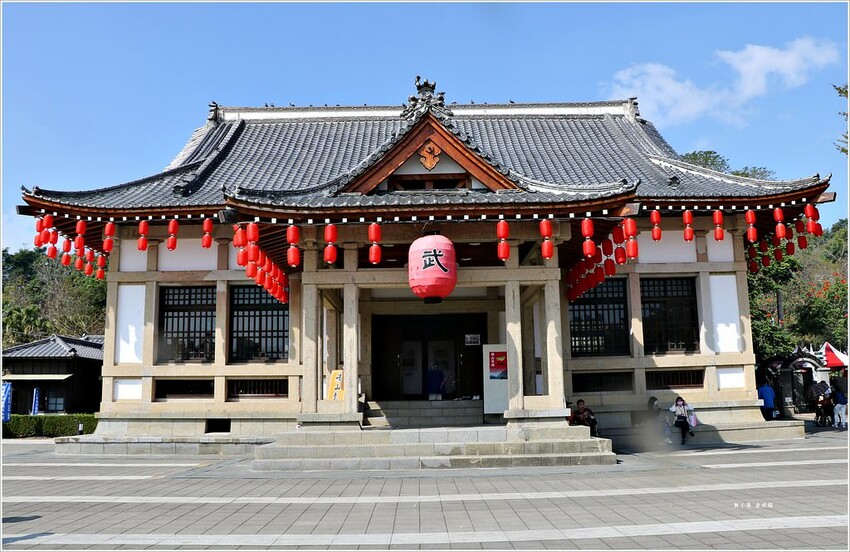 旗山神社與廟宇‧消失在歷史中的昭和神社,火燒重建的武德殿以及全台最大的孔子廟 - 敦 小 蓮の食旅錄