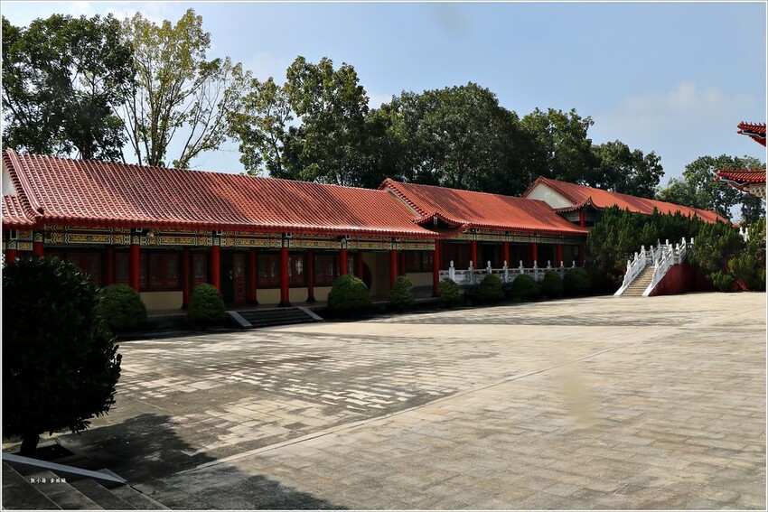 旗山神社與廟宇‧消失在歷史中的昭和神社,火燒重建的武德殿以及全台最大的孔子廟 - 敦 小 蓮の食旅錄
