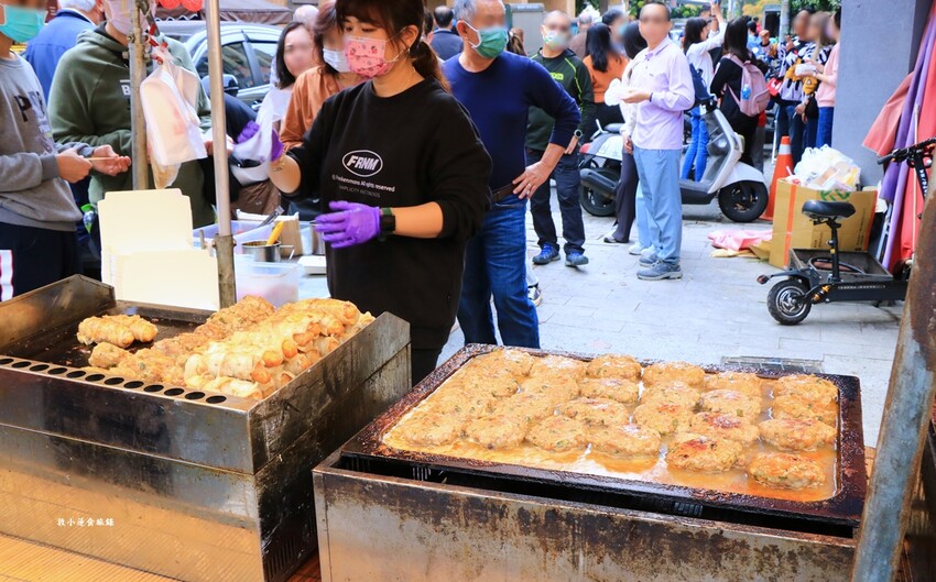 旗山老街美食小吃一日遊‧泡芙、煎燒餅、麵線不能錯過，記得帶盒香蕉蛋糕當伴手禮 - 敦 小 蓮の食旅錄