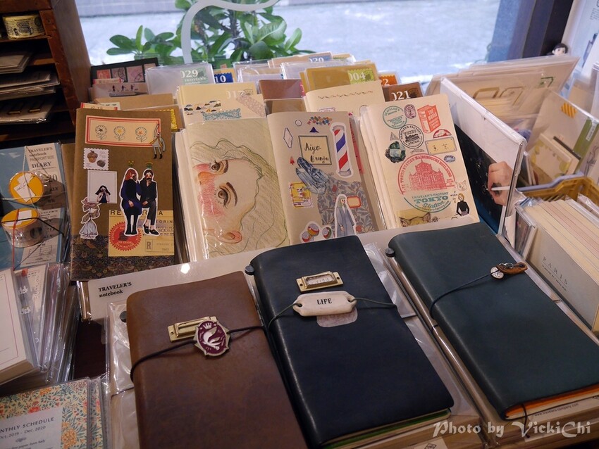 彰化縣彰化市彰化|火車站附近特色文具小店:愛治文具房、青青的島