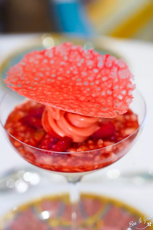 澳門嘉樂酒吧 澳門范思哲豪華酒店》澳門凡賽斯宮殿酒店貴婦級下午茶，餐點好吃餐具價值更是驚人