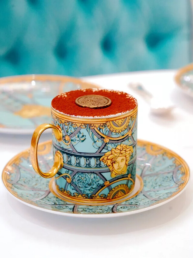 澳門嘉樂酒吧 澳門范思哲豪華酒店》澳門凡賽斯宮殿酒店貴婦級下午茶，餐點好吃餐具價值更是驚人