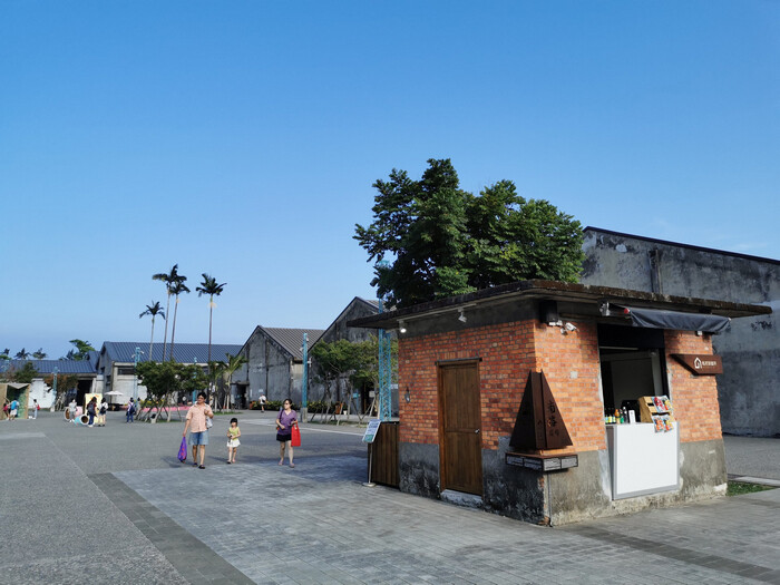 宜蘭縣五結鄉中興文化創意園區》羅東免門票文青網美打卡點、夜景景點