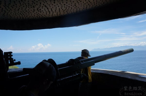 宜蘭縣頭城鎮龜山島賞鯨|龜山島半日遊》賞鯨登島繞島三合一,賞龜山島八景,牛奶海立槳好好玩