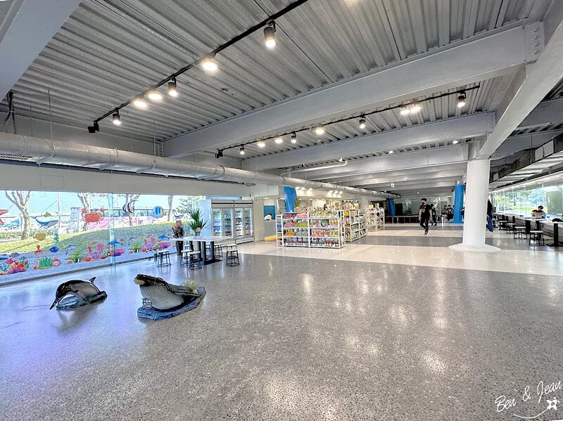 宜蘭縣頭城鎮龜山島賞鯨|龜山島半日遊》賞鯨登島繞島三合一,賞龜山島八景,牛奶海立槳好好玩