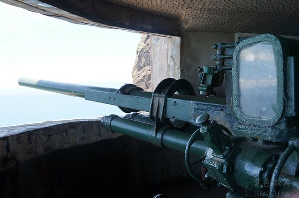 宜蘭縣頭城鎮龜山島賞鯨|龜山島半日遊》賞鯨登島繞島三合一,賞龜山島八景,牛奶海立槳好好玩