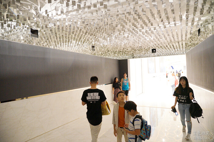 澳門澳門酒店》摩珀斯酒店，曲線女王札札哈蒂曠世遺作，免費裝置藝術超好拍