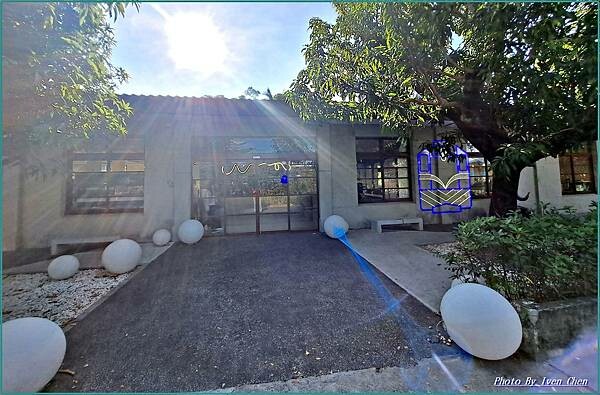 《屏東枋寮景點》鐵道之旅/百生枋寮藝術村/藍皮意象館/藍皮解