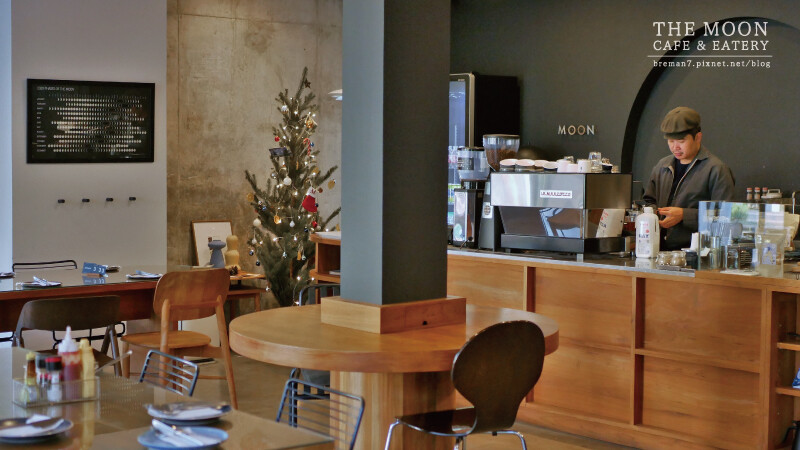 themooncafe-12