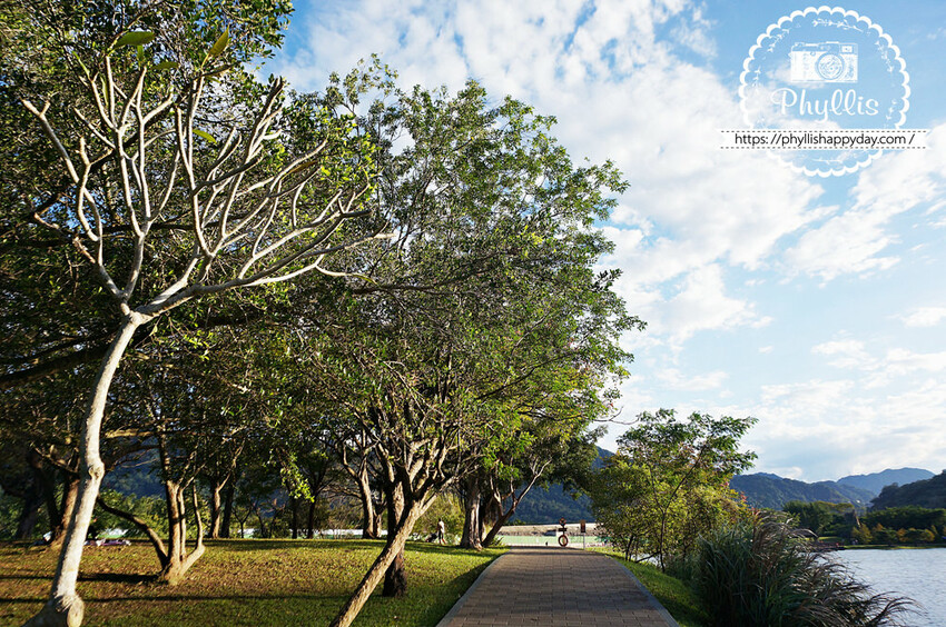 自然樂活必去『三坑自然生態公園』免費親子景點｜風景如畫空氣清新｜讓你逛完超放鬆｜龍潭景點 - 相片中的菲莉絲