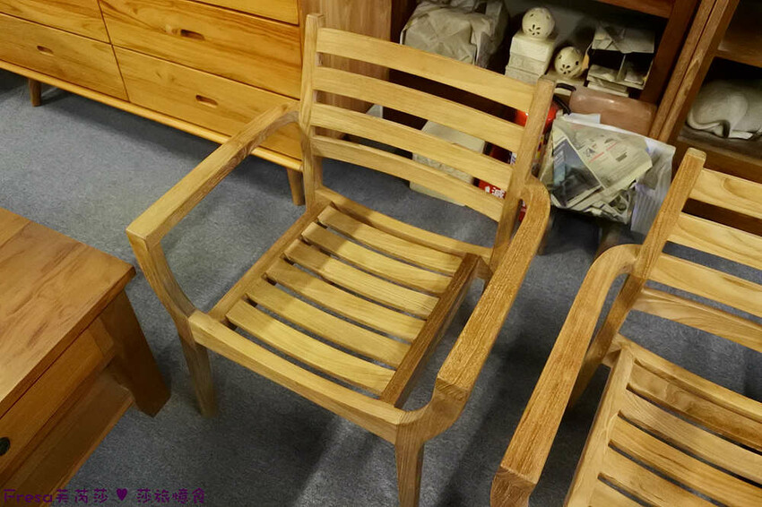 台南傢俱【桂禾棠柚木家具】高品質柚木沙發座椅.自家設計生產及客製訂購傢俱.榫卯書架超穩固│防潮防濕防白蟻│永康傢俱 - Fresa芙芮莎♥莎旅憶食