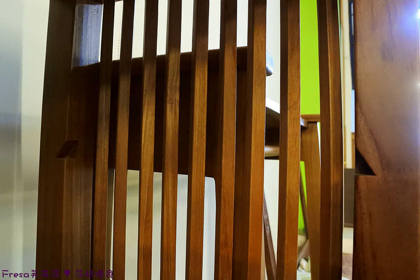 台南傢俱【桂禾棠柚木家具】高品質柚木沙發座椅.自家設計生產及客製訂購傢俱.榫卯書架超穩固│防潮防濕防白蟻│永康傢俱 - Fresa芙芮莎♥莎旅憶食
