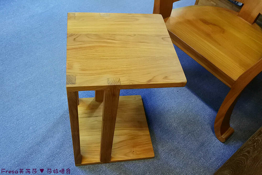 台南傢俱【桂禾棠柚木家具】高品質柚木沙發座椅.自家設計生產及客製訂購傢俱.榫卯書架超穩固│防潮防濕防白蟻│永康傢俱 - Fresa芙芮莎♥莎旅憶食