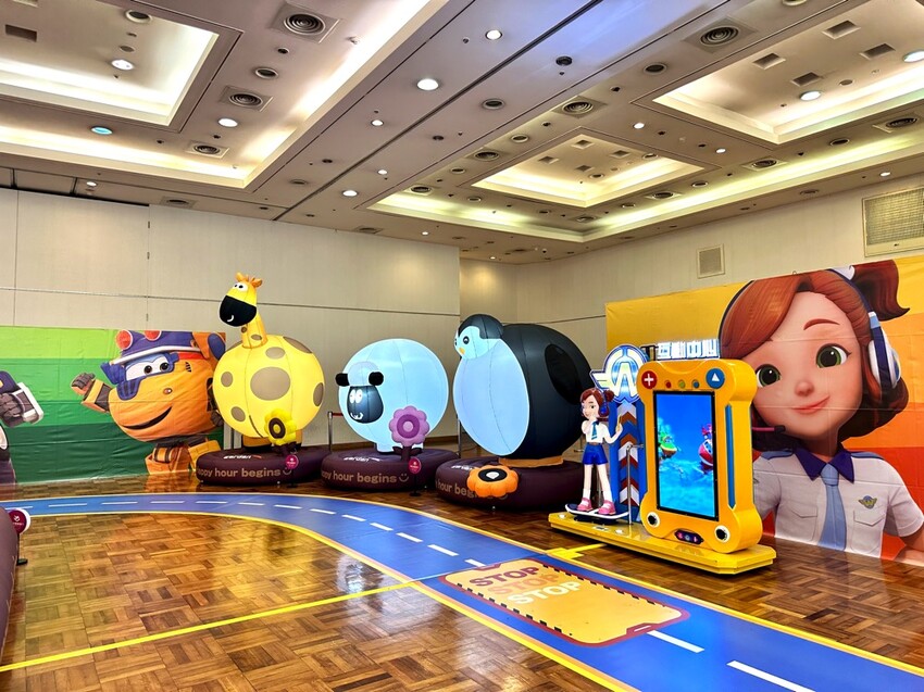 台南市中西區小朋友的最愛!超好玩的Super Wings互動交通小鎮＆pang胖仔花園兒童氣墊雙主題樂園來了!就在台南新光三越中