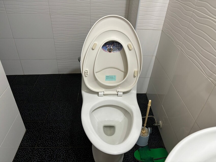 高雄裝潢後細清公司推薦:三峰專業清潔服務,獲得客戶一致好評,